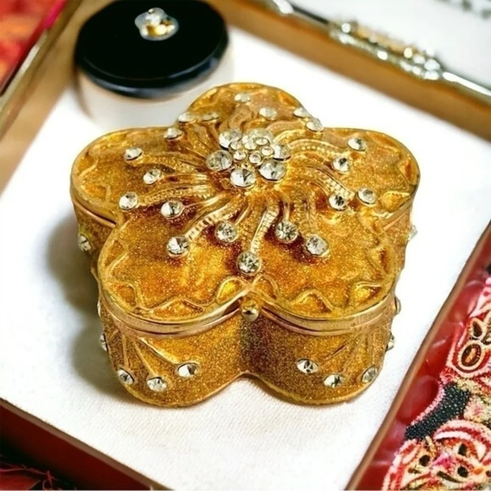 Crystal Flower Trinket Box 2
